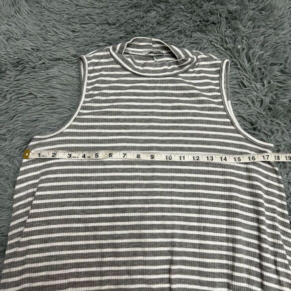 Acemi Striped Mock Neck Sleeveless Shift Mini Dress Size Medium - Picture 7 of 7